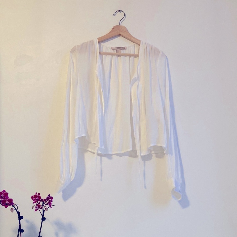 Forever 21 blouse size S. white. Sheer. Boho.